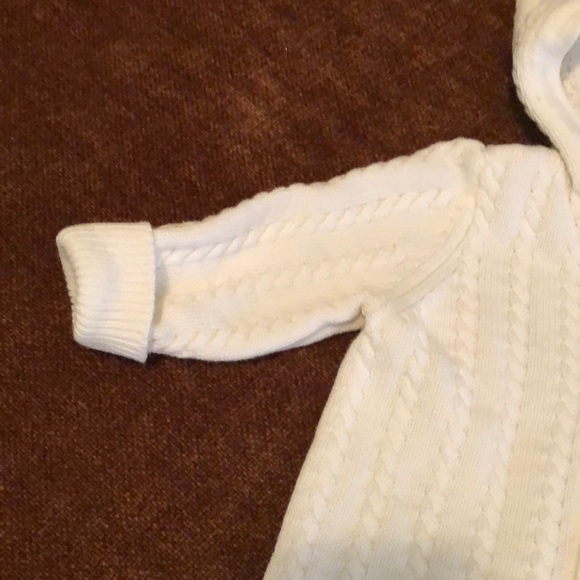 Little Me Sweater One Piece 🐻 (9 Months) - Picture 4 of 9